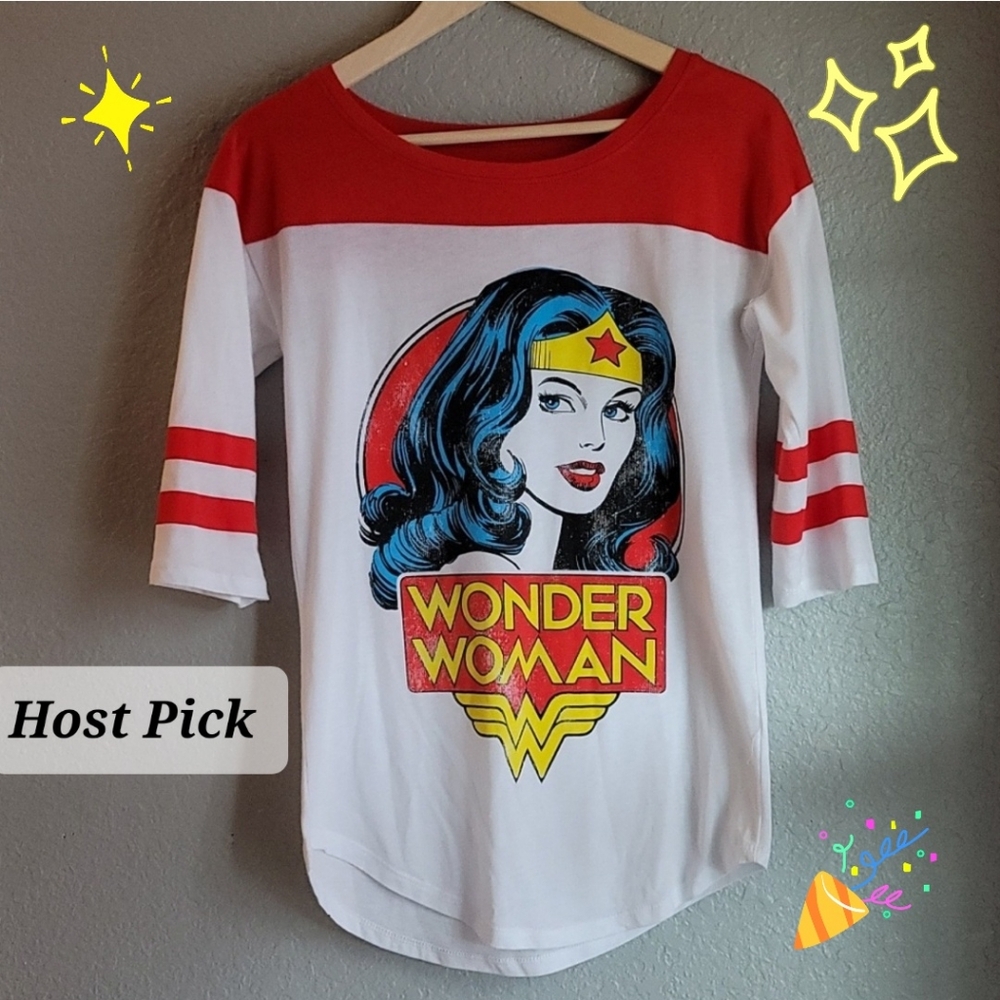 NWOT DC Wonder Woman 3/4 Sleeve Top